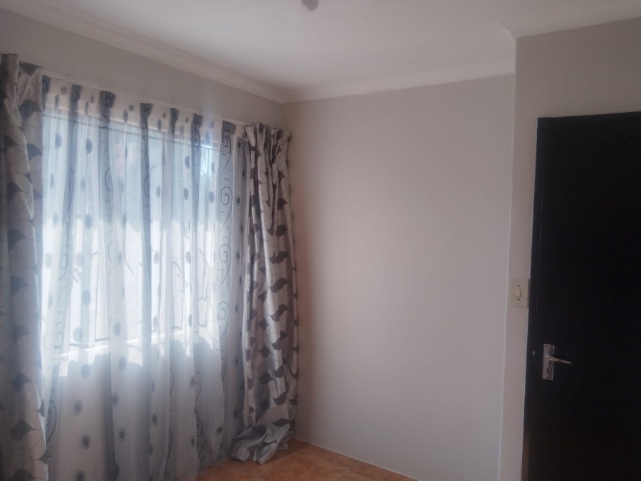2 Bedroom Property for Sale in Mabopane North West